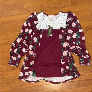 Matilda Jane Floral ladies  Top with Lace Detail